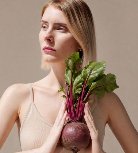 The Rosacea Color Guide: How to Choose Lip Shades That Neutralize Skin Redness
