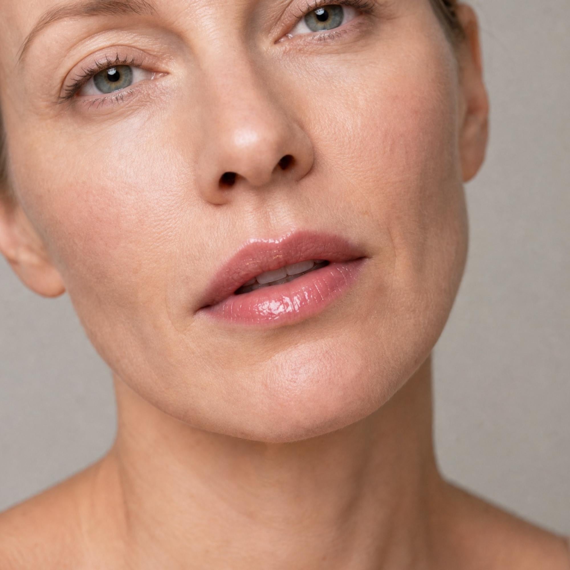 Lip Colour Serum